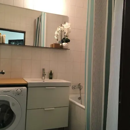 In Centre Of Appartement *